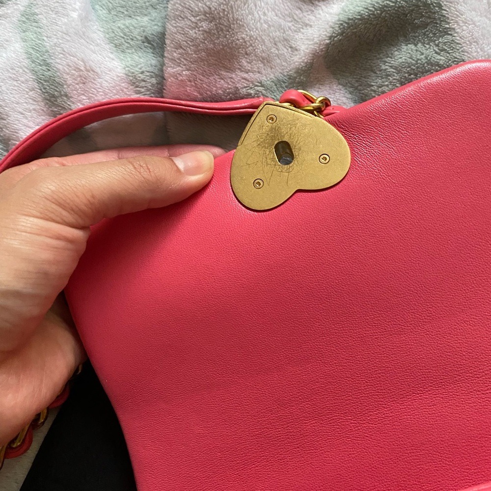 Chanel pink - Picture 3 of 13